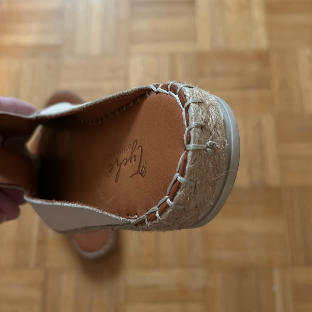 Tyche - Picture 10 of 12